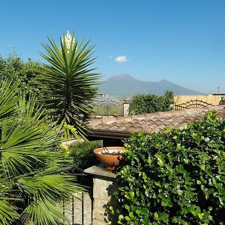 B&B Villa Lura Pompei Bagian luar foto