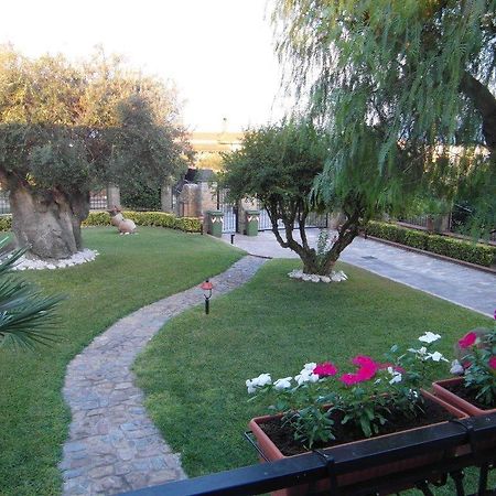 B&B Villa Lura Pompei Ruang foto