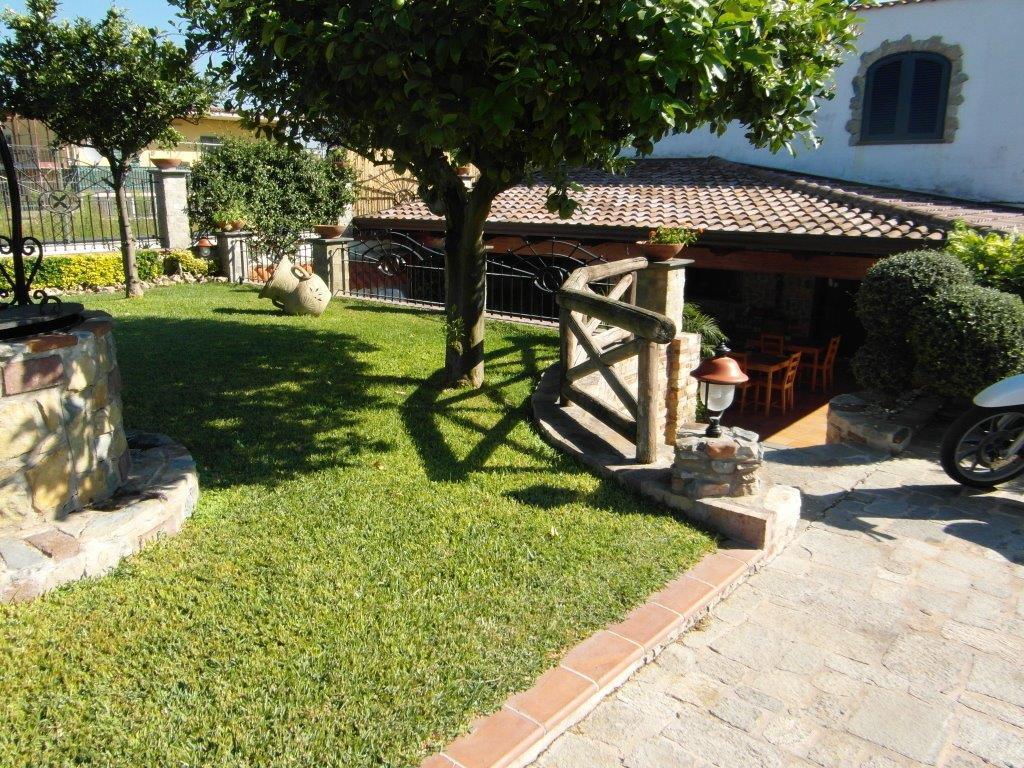 B&B Villa Lura Pompei Bagian luar foto